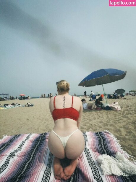 Sadie Stone star art picture
