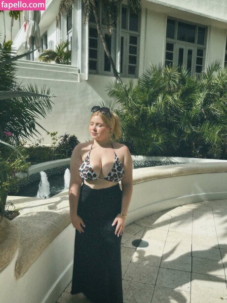 Sadie Stone actress photos