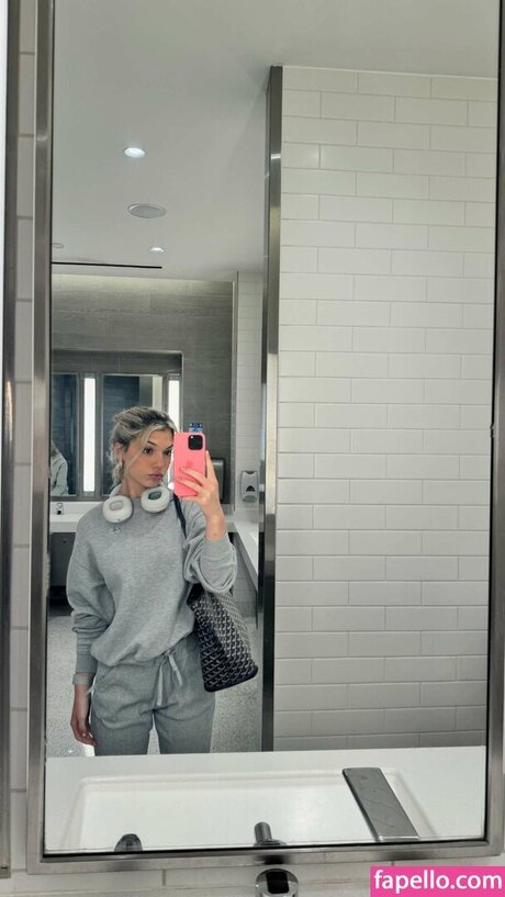 busty redhead onlyfans beautiful xxx photos