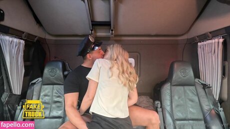 armpit licking onlyfans hot img