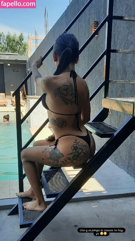chispiate22 nude model gallery