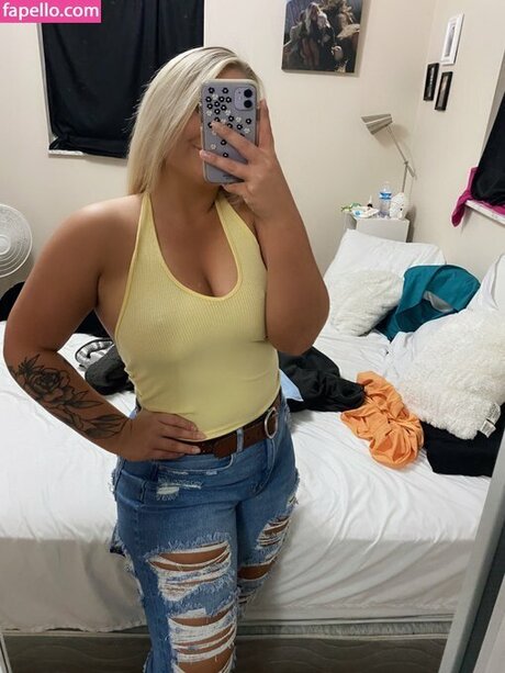 Themomkaylee star top pics