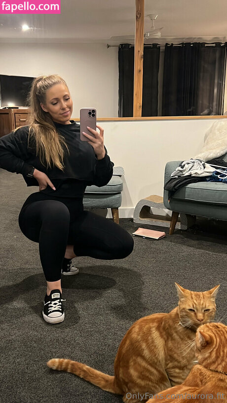 aurora fit model high quality pics