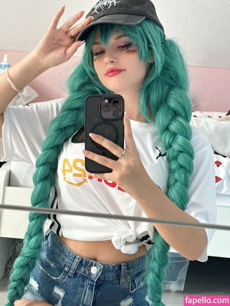 amateur deepthroat onlyfans naked pic