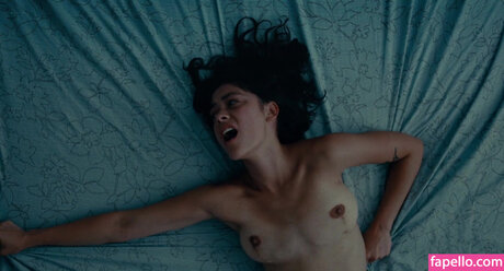 Blu Hunt star porn picture