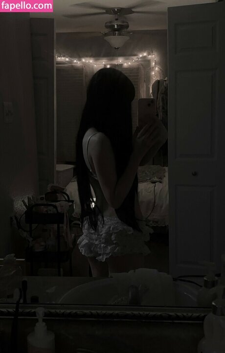 veildose porn actress pic