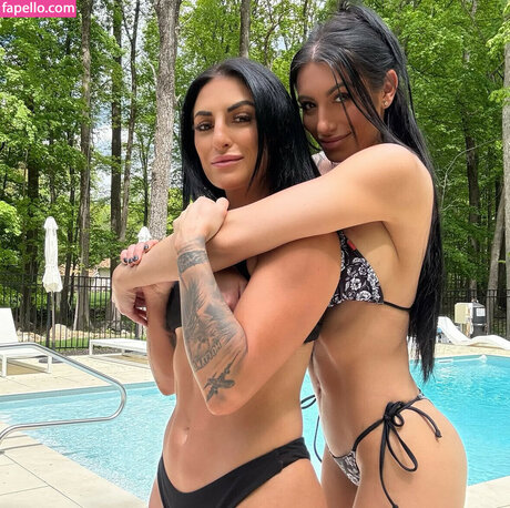 Toni Berenato art star picture