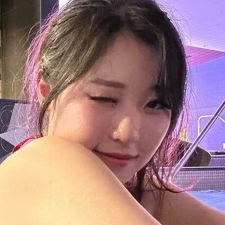 Starriebun naked star photos