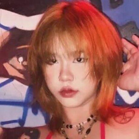 bam sirinun hot model image