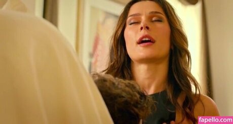 Bella Dayne art star galleries