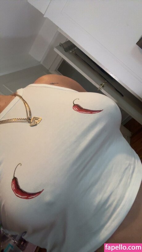 marry torres nude thumbnail