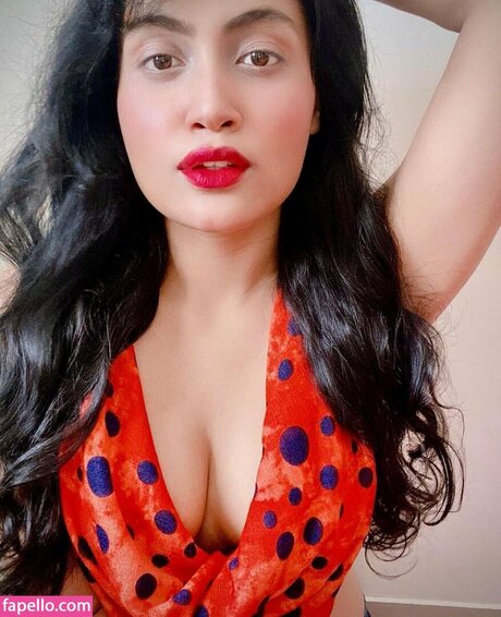 Manvi Chugh star exclusive gallery