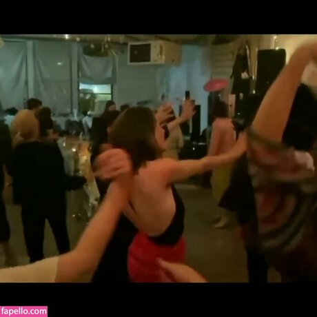 sisters onlyfans hd pics