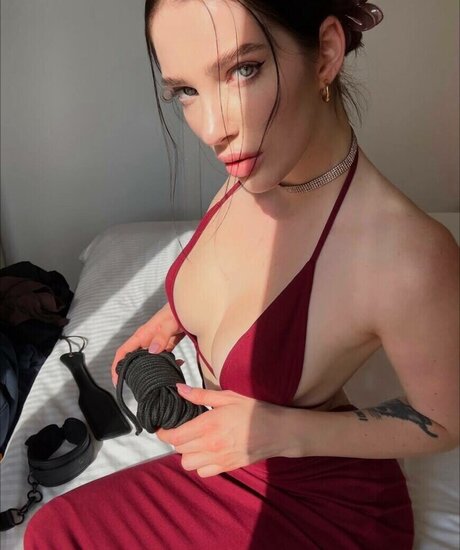 bysinnk nudes actress galleries