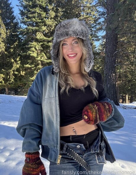 TheKennedyMonroe exclusive star pic