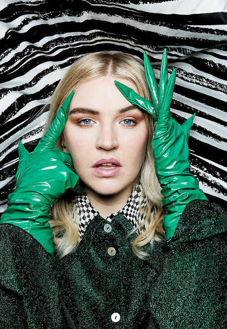 Rebecca Lucy Taylor xxx star picture