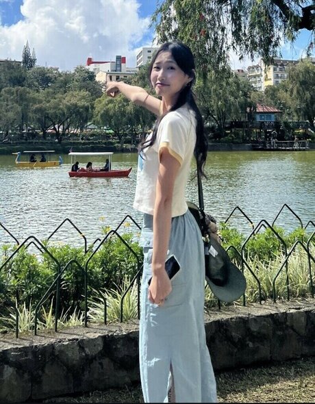 blonde curvy onlyfans hot sexy photos