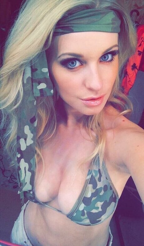Jess Davies nudes star archive