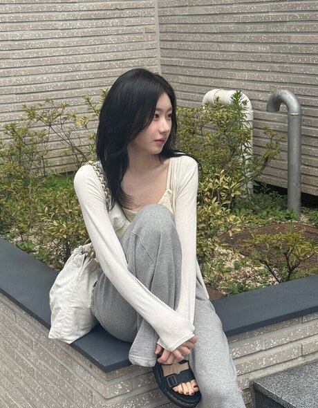 Chaeryeong free actress image