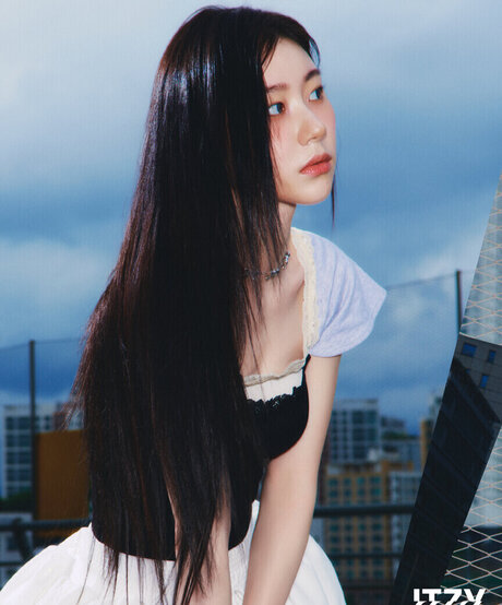 Chaeryeong star exclusive gallery