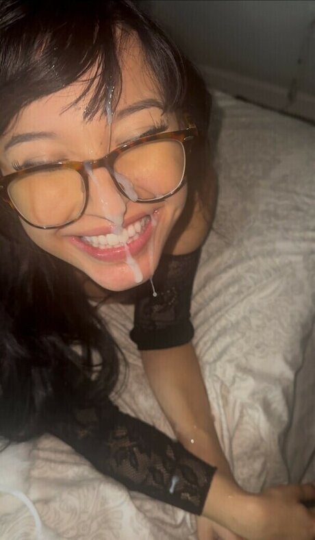 young ebony onlyfans naked images