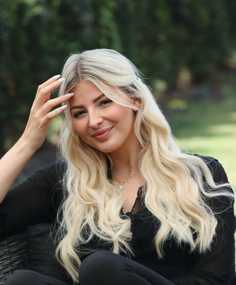 janina asmr top star photo