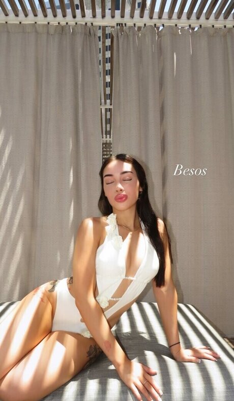 julbellaa free pornstar picture