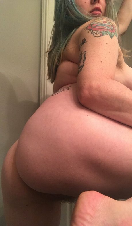 huge tits milf onlyfans top pics