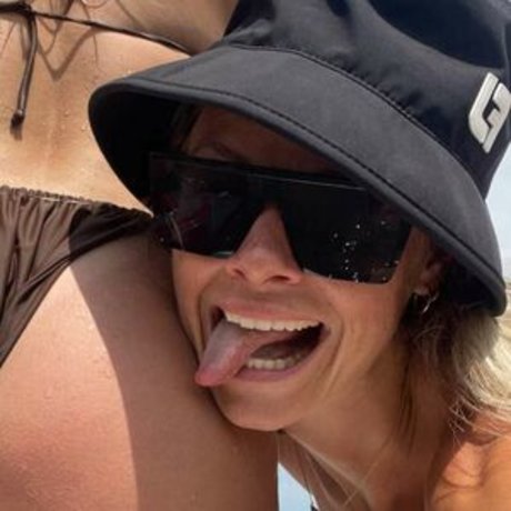 amateur shemale onlyfans art naked pictures