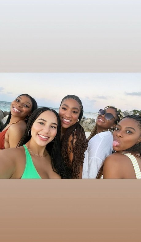 exclusive onlyfans nudes pics