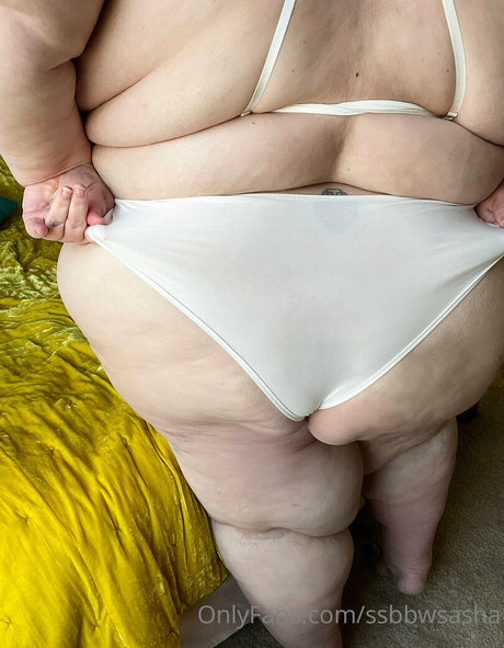 ebony mature onlyfans art naked image