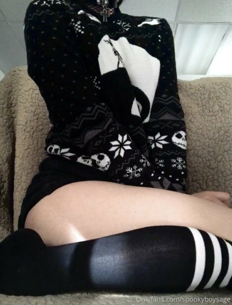 spookyboysage sexy model photos