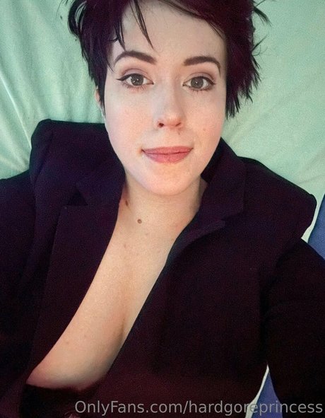 beautiful face onlyfans art nude photos