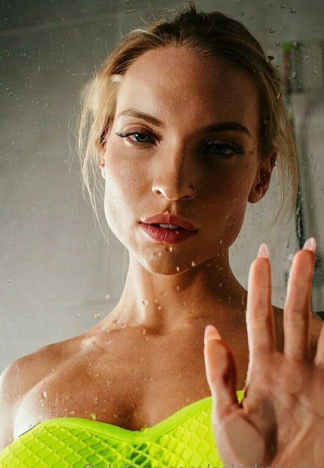 katehound best model pic