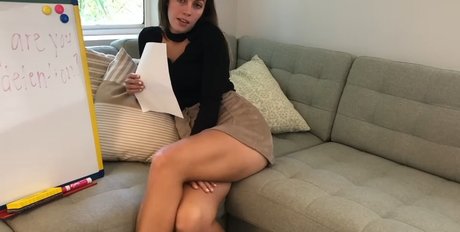 Miss Bell ASMR nudes actress img