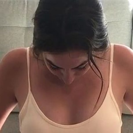 Miss Bell ASMR pornstar perfect image