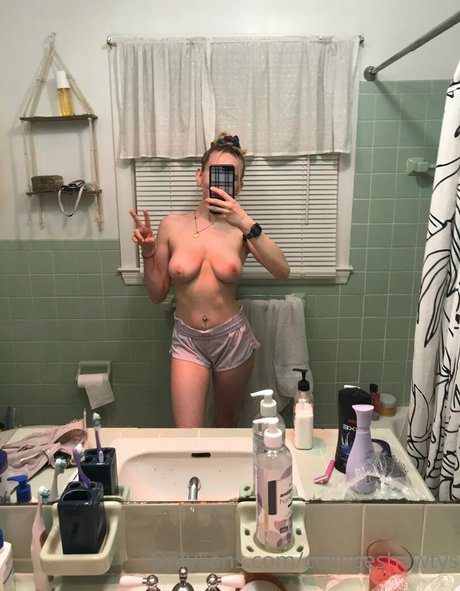 babykannabis hot star pictures