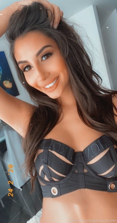 Gianna diorxxx high quality actress gallery