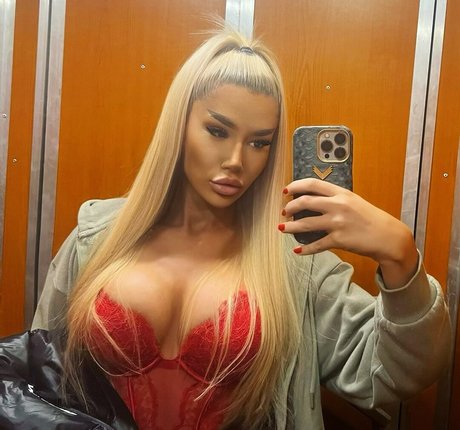 Eveline Marie sexy pornstar images