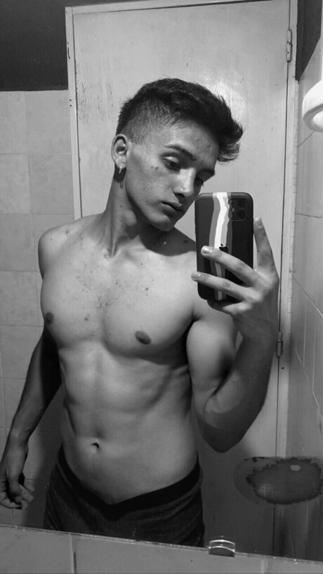 Foixito 24 star pornographic images