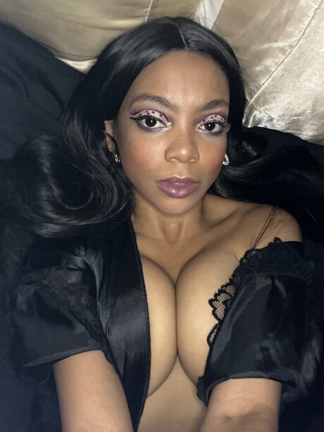 Blvck Moxie47 pornstar pretty photos