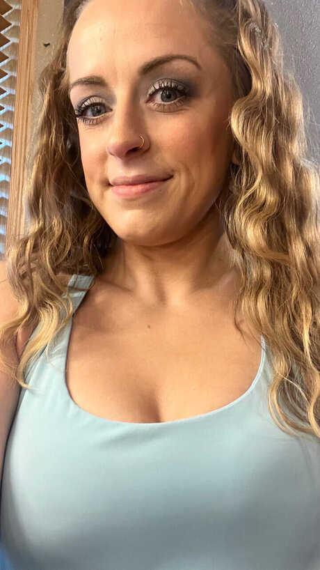 kitty wife onlyfans free xxx picture