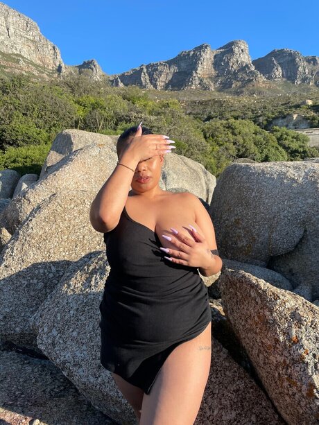 Princess H lo_ star nudes pics