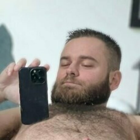 Southerncub pornstar erotic pics