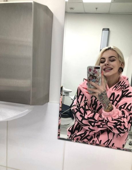 kendraa lane sex pornstar pic