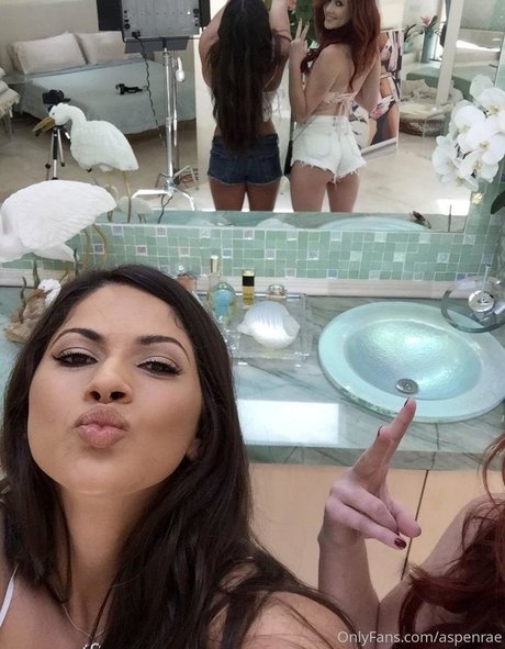 aspenrae porn star img
