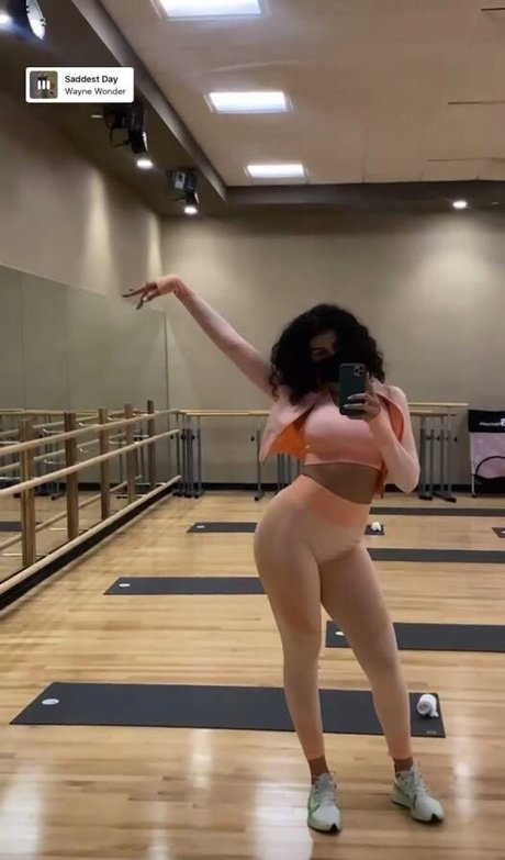Itstaleen sexy star picture