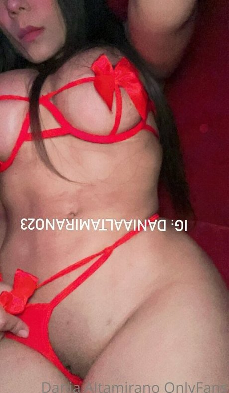 Dania Altamirano naked actress pic