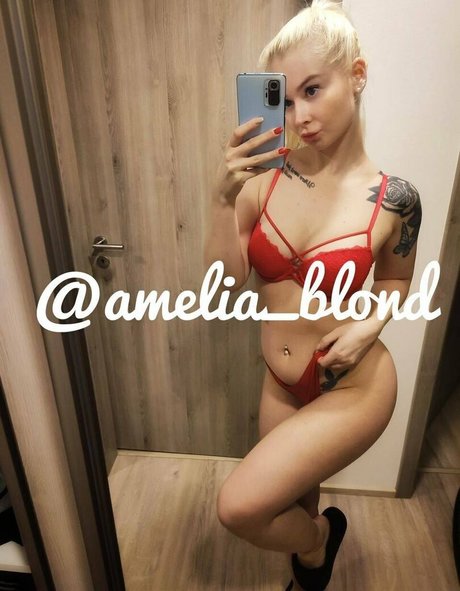 thickbabyzara naked actress pics