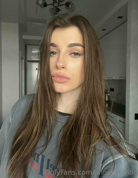 judy mi beautiful pornstar pic